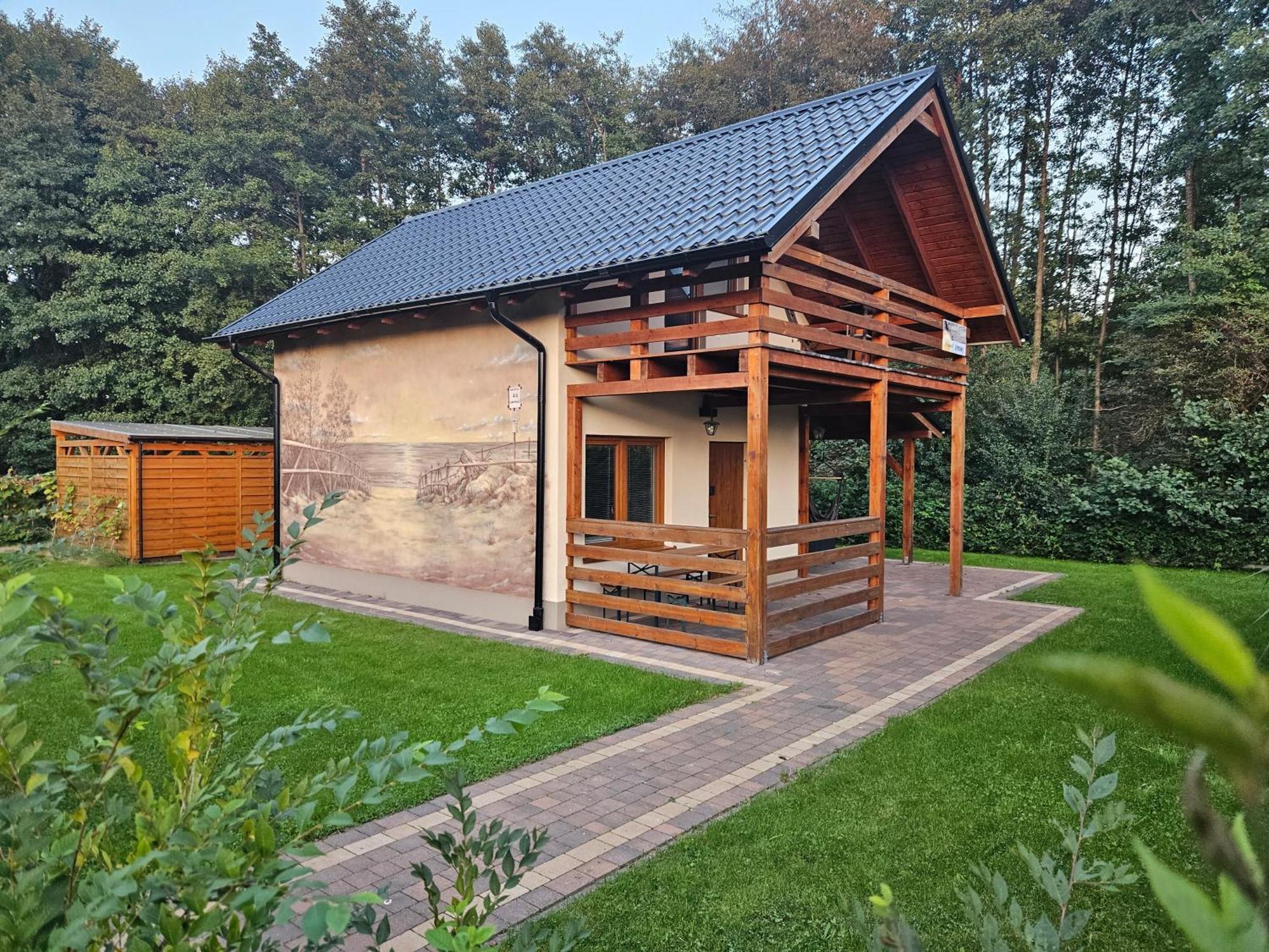 Willa Osada Cztery Pory Roku -Dom Lato Kopalino Zewnętrze zdjęcie